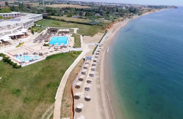 Ramada Plaza by Wyndham Thraki